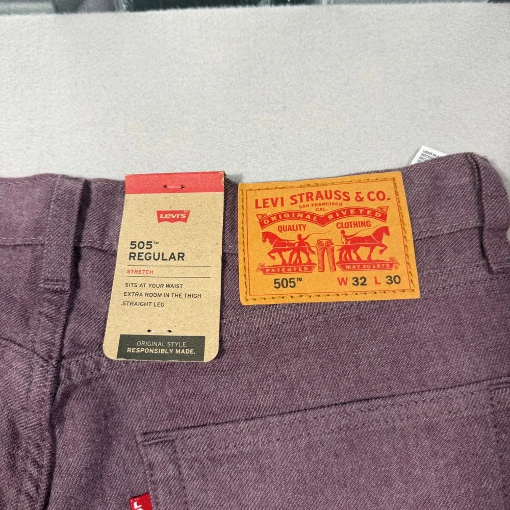 Levis 505 Regular Fit Stretch Pants Mens 32x30 Purple Straight Leg 005051078